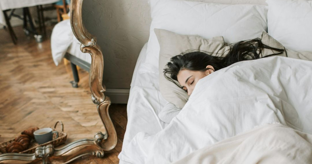 Breaking Free from Chronic Stress: Signs, Causes, and Solutions