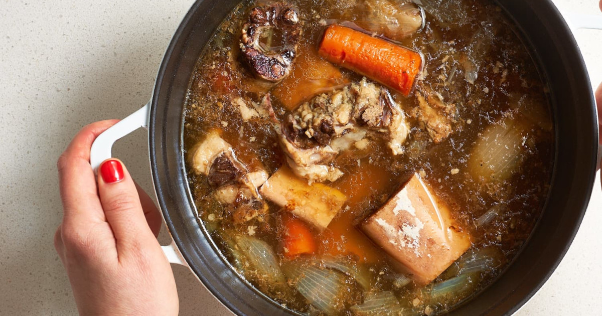 Gut Health Supercharge: Unleashing the Power of Bone Broth for a Vibrant You!