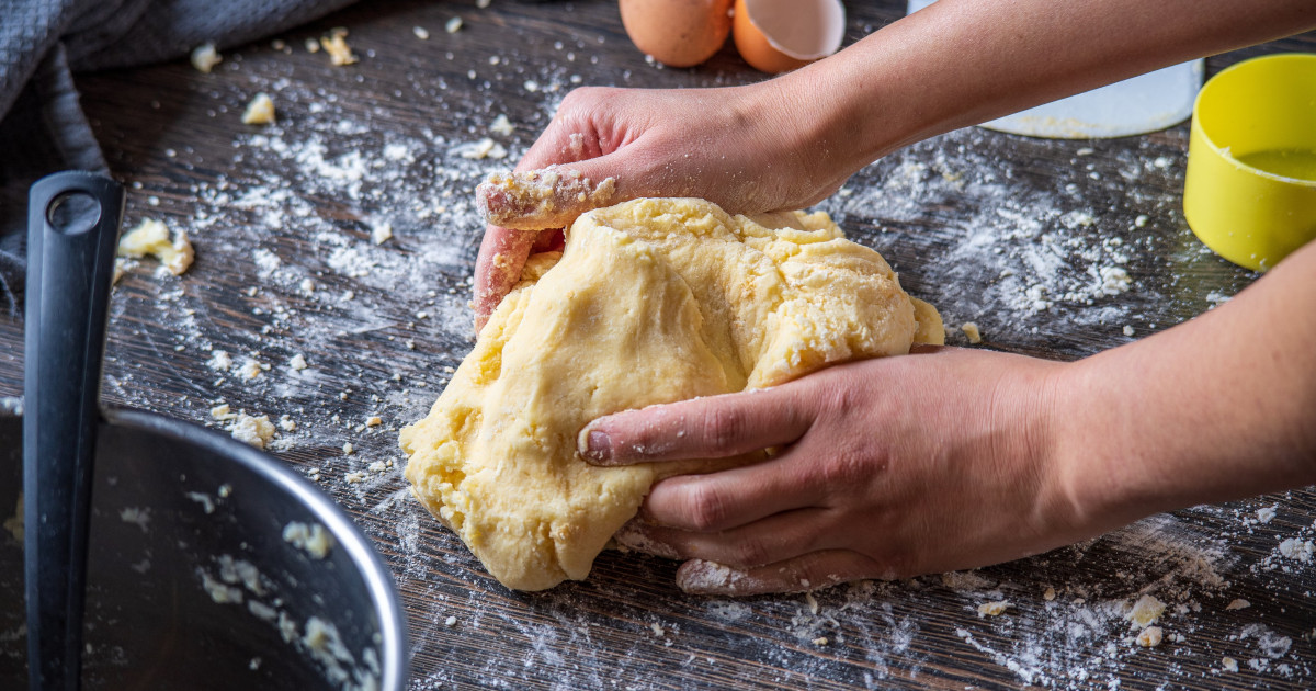 Understanding Gluten Intolerance: Causes, Symptoms & What to Do Next
